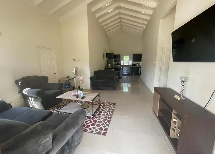 The Oasis At Hartland Estate Priory Ocho Rios St Ann Bed & Breakfast